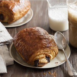 Pain au chocolat (burro 21%) Mediterranea Surgelati Teramo Abruzzo